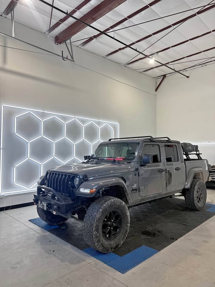 2022 Jeep Gladiator · Willys Pickup 4D 5 ft in Orem, UT (photo 1) — photo 1