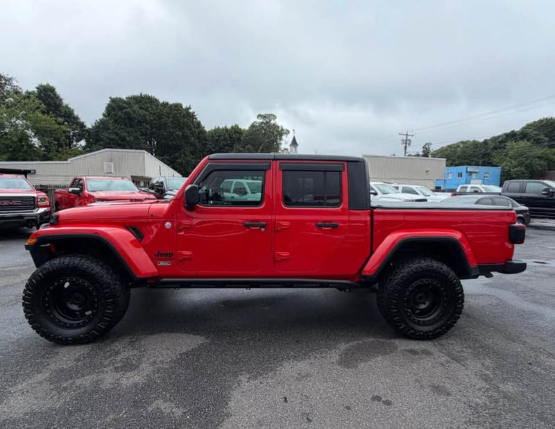 2020 Jeep Gladiator · Overland Pickup 4D 5 ft in Huntington, NY (photo 3) — photo 3