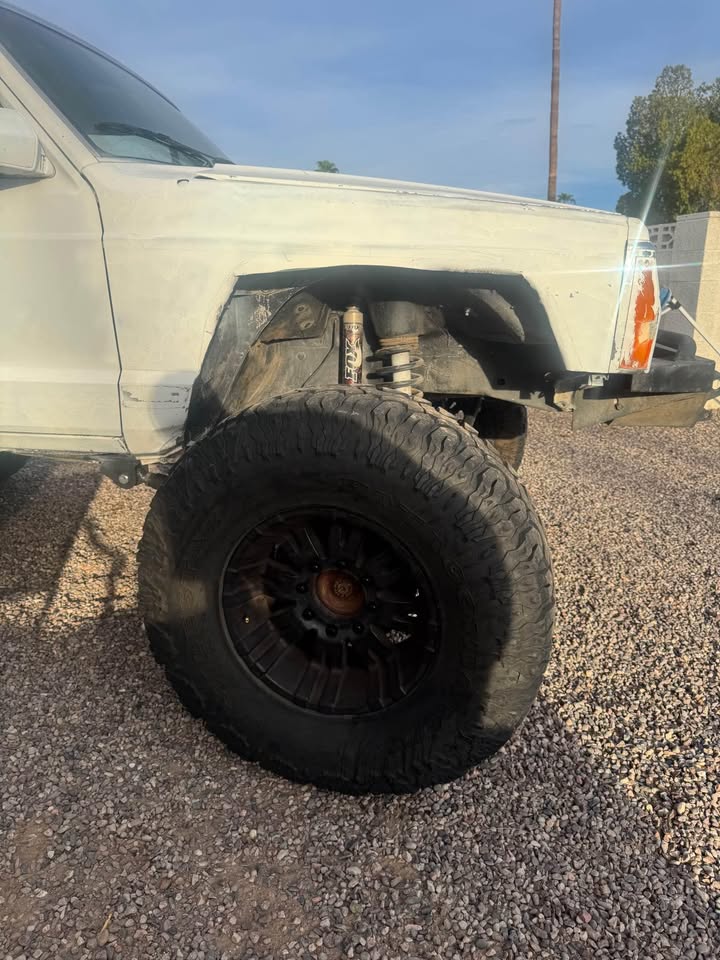 92 jeep xj 5 speed manual in Tempe, AZ (photo 3) — photo 3