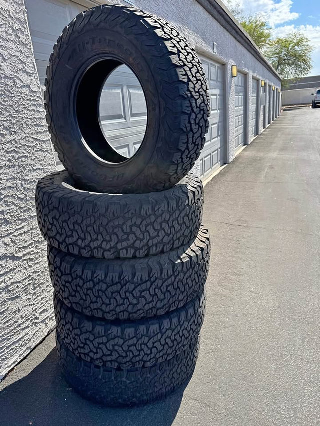 BFGoodrich All-Terrain T/A KO2 5 Tires LT 28570r17 in Phoenix, AZ (photo 1)