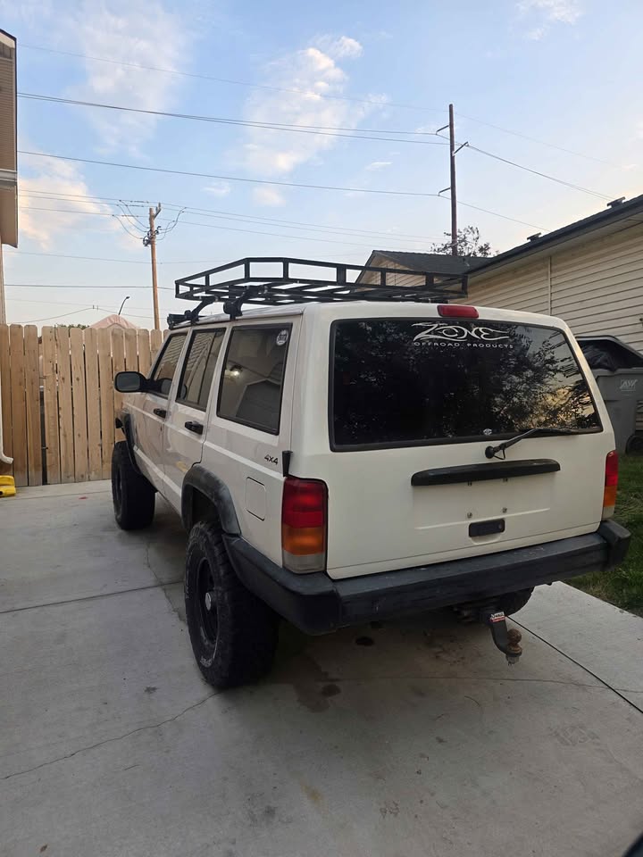 1997 Jeep Cherokee · Sport 4D in Nampa, ID (photo 5)