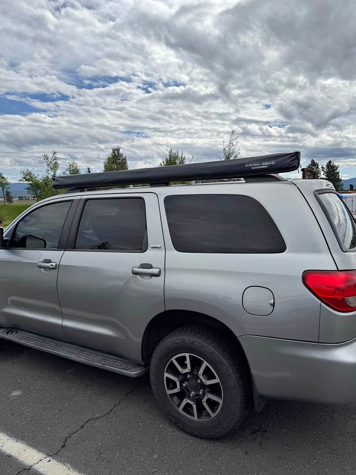 Rhino Rack Sunseeker 2.5m awning in Boise, ID (photo 1) — photo 1