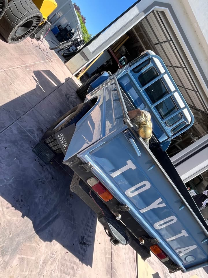1977 fj45 toyota Land Cruiser in Provo, UT (photo 9) — photo 9