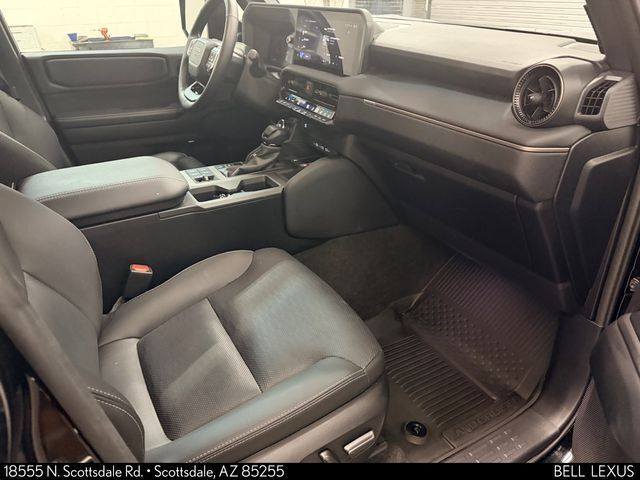 2025 Toyota Land Cruiser (photo 11) — photo 11
