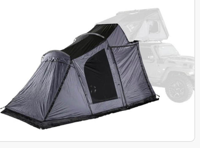 iKamper Skycamp 3.0 Rooftop Tent with iKamper annex attachment — photo 2