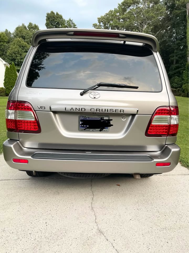 2006 Toyota Landcruiser · Sport Utility 4D in Georgetown, TN (photo 4) — photo 4