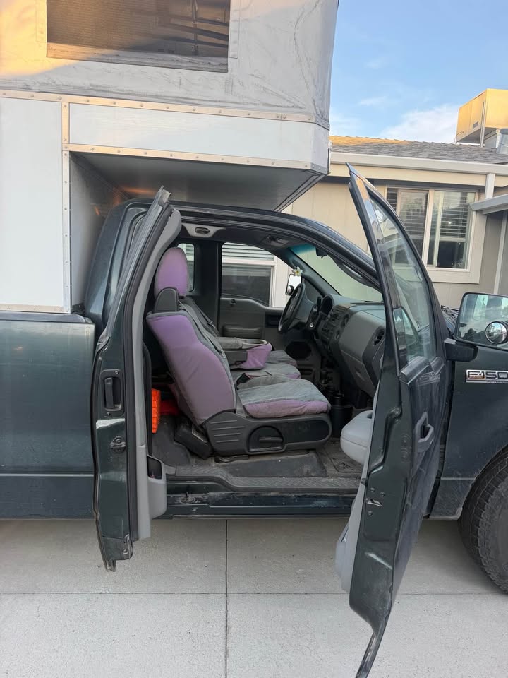 2004 Ford F150 Regular Cab · XLT Pickup 2D 8 ft in Bishop, CA (photo 3) — photo 3