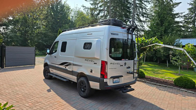 2020 Winnebago Revel 44E — photo 2