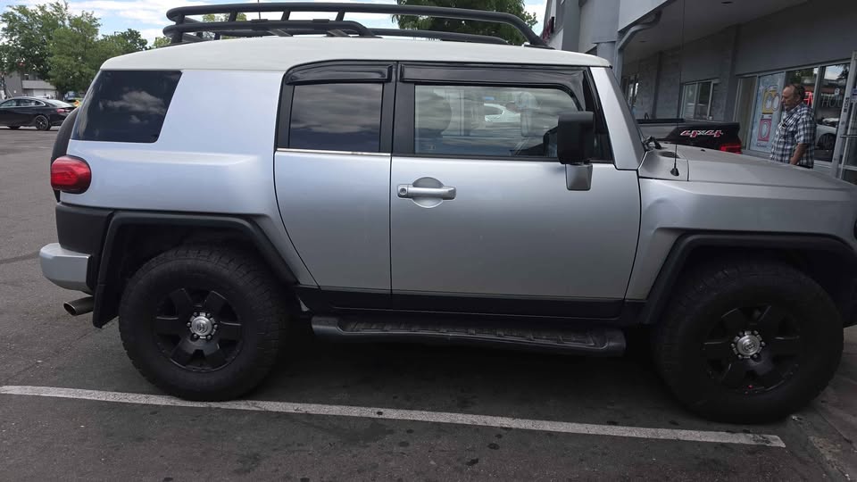 2007 Toyota FJ Cruiser · Sport Utility 2D in Lakewood, CO (photo 3) — photo 3