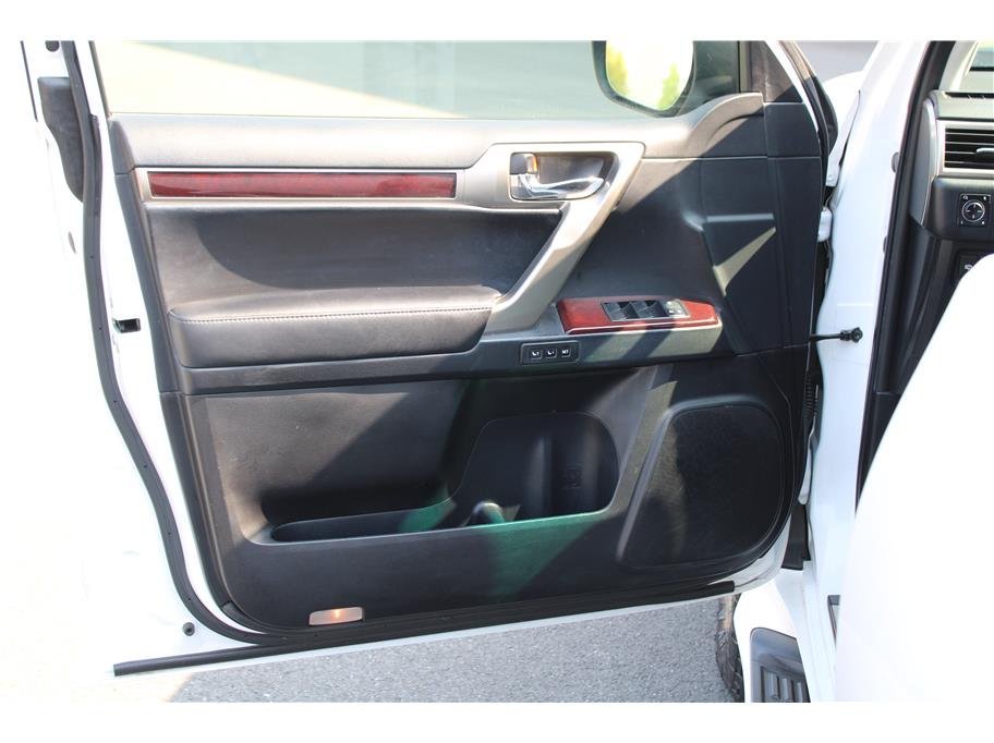 2015 Lexus GX in Marysville, WA (photo 7) — photo 7