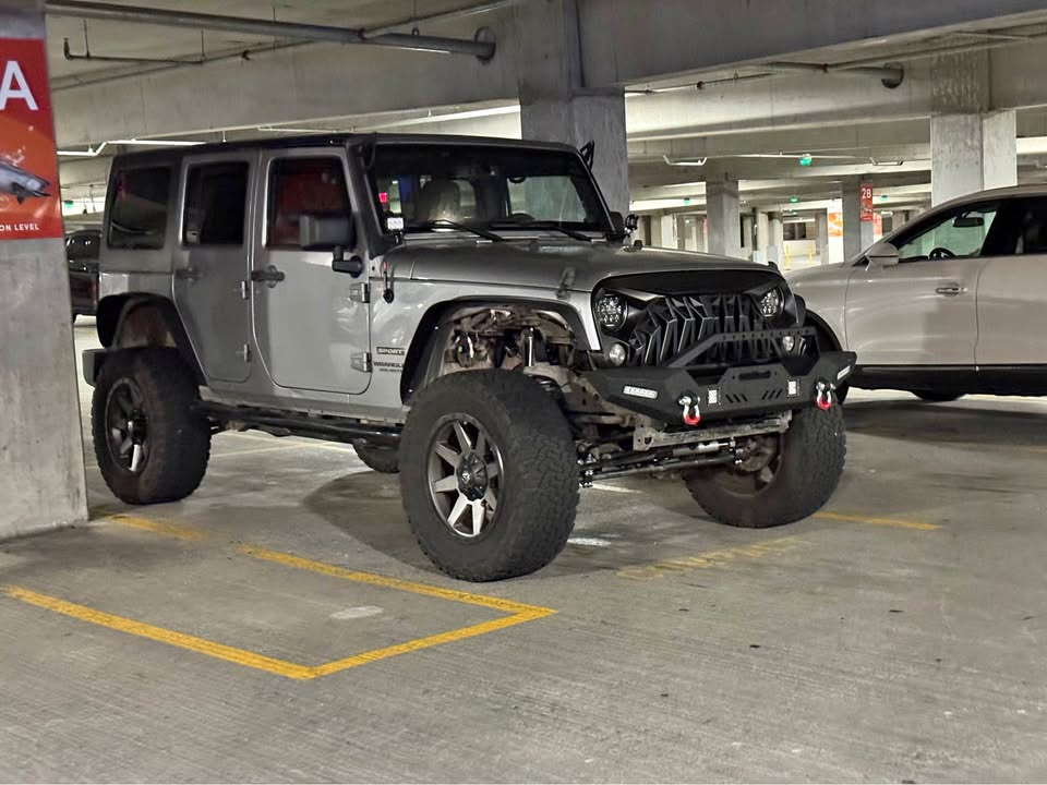 2014 Jeep Wrangler Unlimited · Sport SUV 4D in Portland, OR (photo 1)