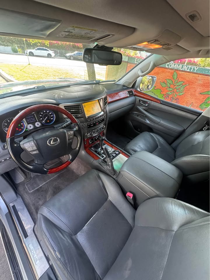 2010 Lexus LX · LX 570 Sport Utility 4D in Tempe, AZ (photo 8) — photo 8