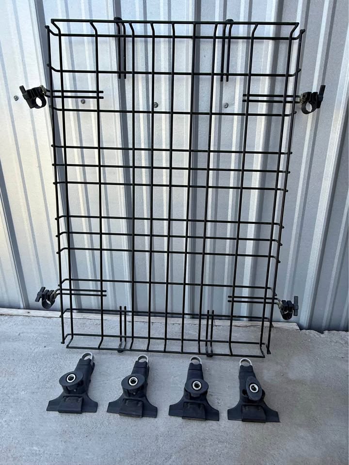 Yakima roof rack and towers in Espanola, NM (photo 1)