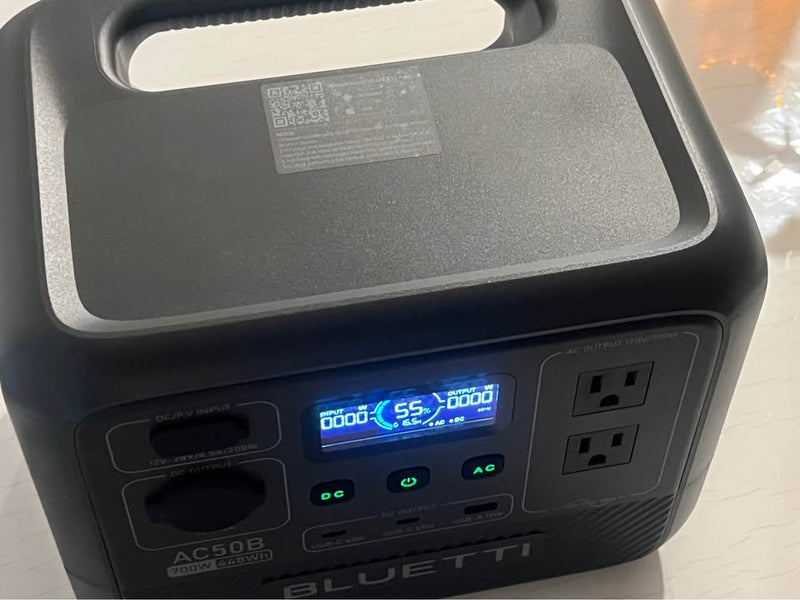 BLUETTI AC50B 700W 448Wh Portable Power Station Generator LFP for Trip Camping in Sunnyvale, CA (photo 5) — photo 5