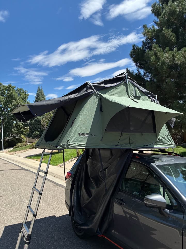 Thule (Tepui) Kukenam 3 Person Outfitter Roof Tent + Thule Bars and Brackets (Barely Used) in Westminster, CO (photo 4) — photo 4