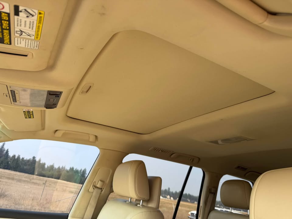 2013 Lexus LX Utility LX570 4WD Loaded, Beautiful ride Low Miles (photo 12) — photo 12
