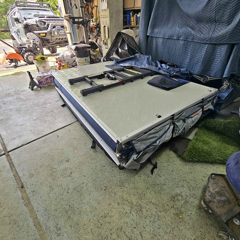 ROAM Vagabond Xl rooftop tent with annex in Colorado Springs, CO (photo 1) — photo 1