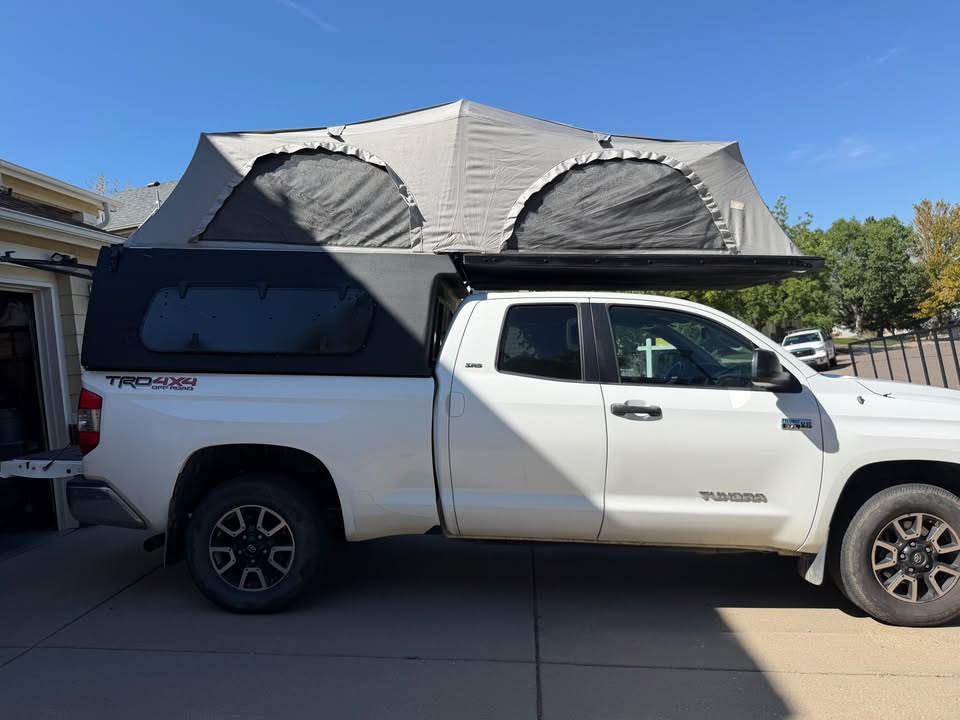 FlipPac Pop-Up Truck Camper – 6.5’ Bed – Toyota Tundra / Full Size Truck in Littleton, CO (photo 7) — photo 7