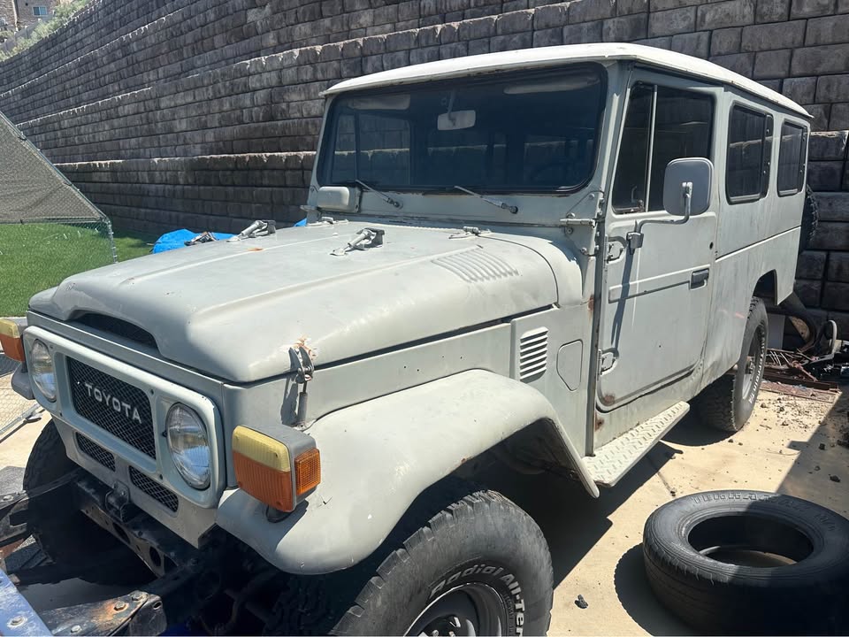 Toyota Land Cruiser FJ45 Troopy in Lehi, UT (photo 5)