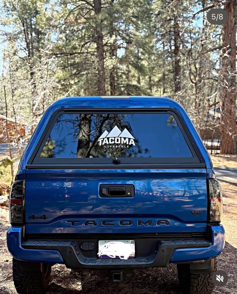 2018 Toyota Tacoma Double Cab · TRD Off-Road Pickup 4D 6 ft in Avondale, AZ (photo 4)