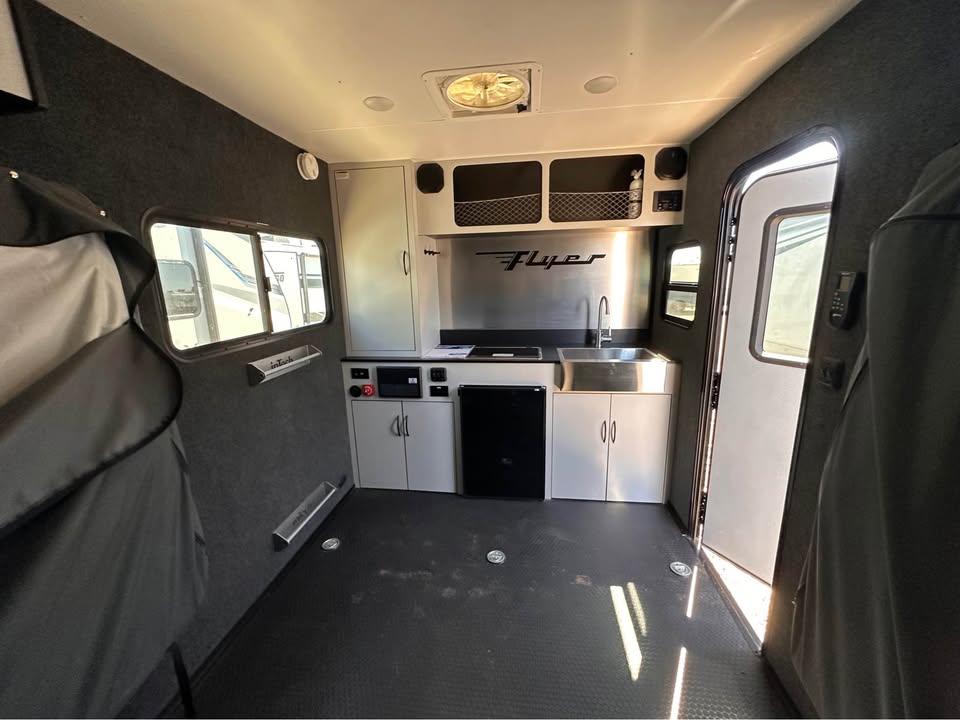 2021 Discover inTech Flyer in Prescott Valley, AZ (photo 8) — photo 8
