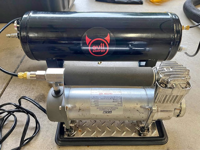 VIAIR 450P-A Automatic Portable Compressor and Evil Energy Air Tank in Florence, OR (photo 1)