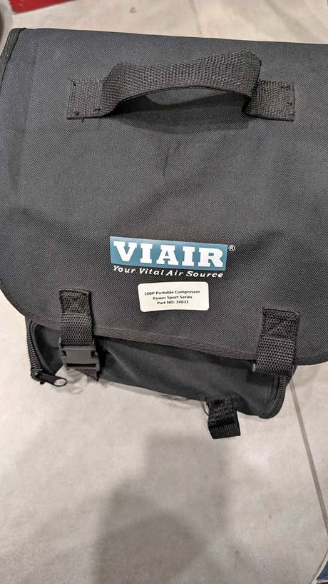 Viair 30033 300P Portable Compressor in Toronto, ON (photo 1)