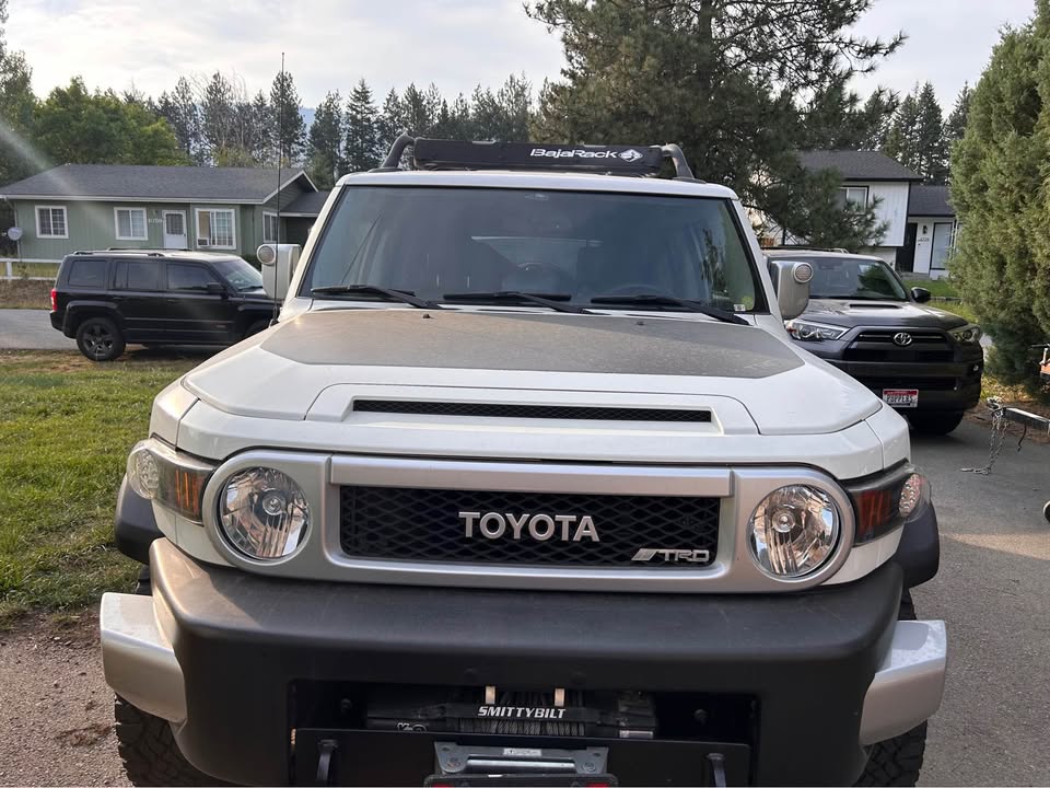 2014 Toyota FJ Cruiser in Post Falls, ID (photo 2)