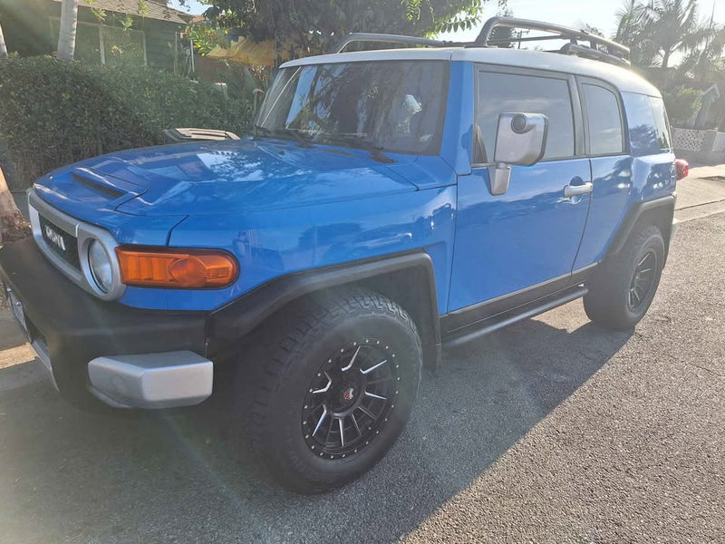 2007 Toyota FJ Cruiser · Sport Utility 2D in Downey, CA (photo 2) — photo 2