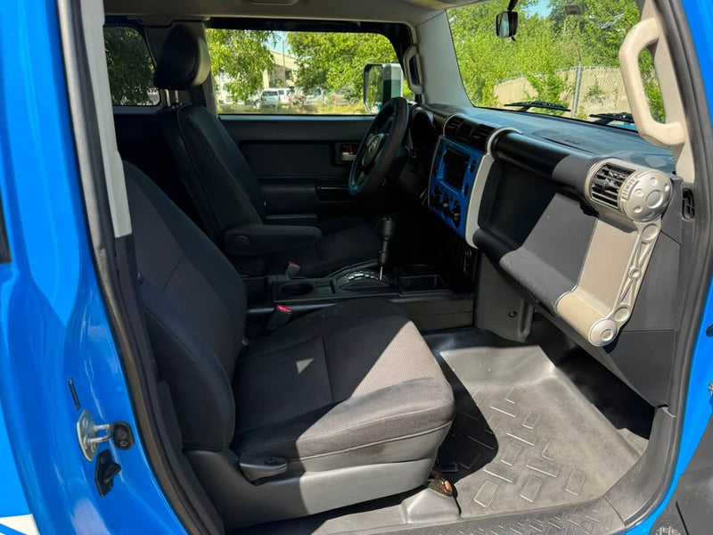 2007 Toyota FJ Cruiser in Pflugerville, TX (photo 10) — photo 10