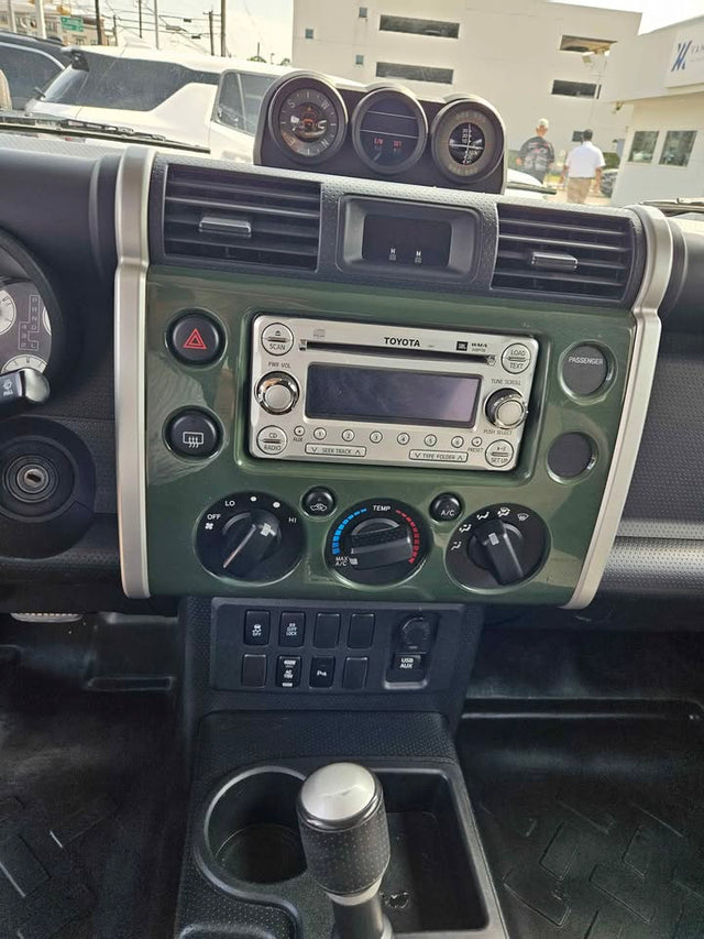 2012 Toyota FJ Cruiser · Base — photo 3