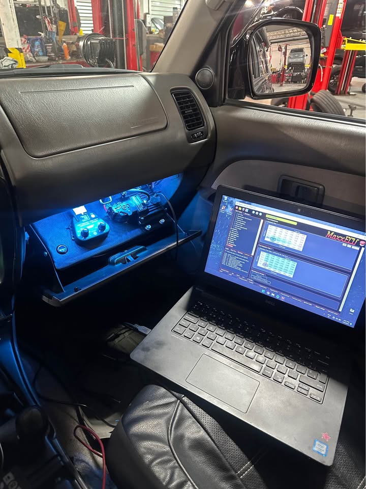 2001 Toyota 4Runner · SR5 Premium Sport Utility 4D in Conroe, TX (photo 8) — photo 8