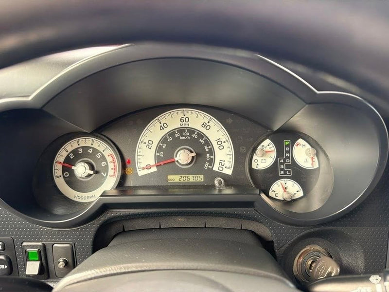 2008 Toyota FJ Cruiser in Paris, KY (photo 12) — photo 12