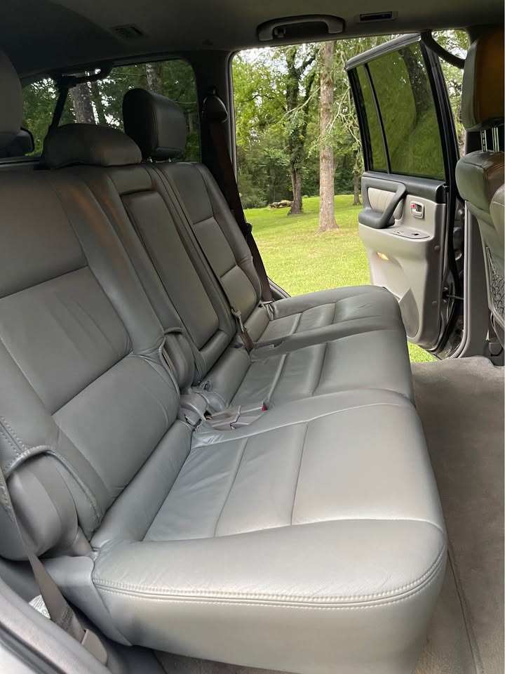 2006 Toyota Landcruiser · Sport Utility 4D in Georgetown, TN (photo 10) — photo 10