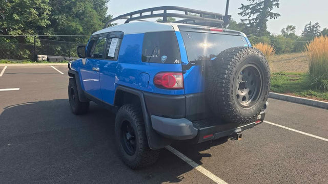 2007 Toyota FJ Cruiser · Base — photo 2