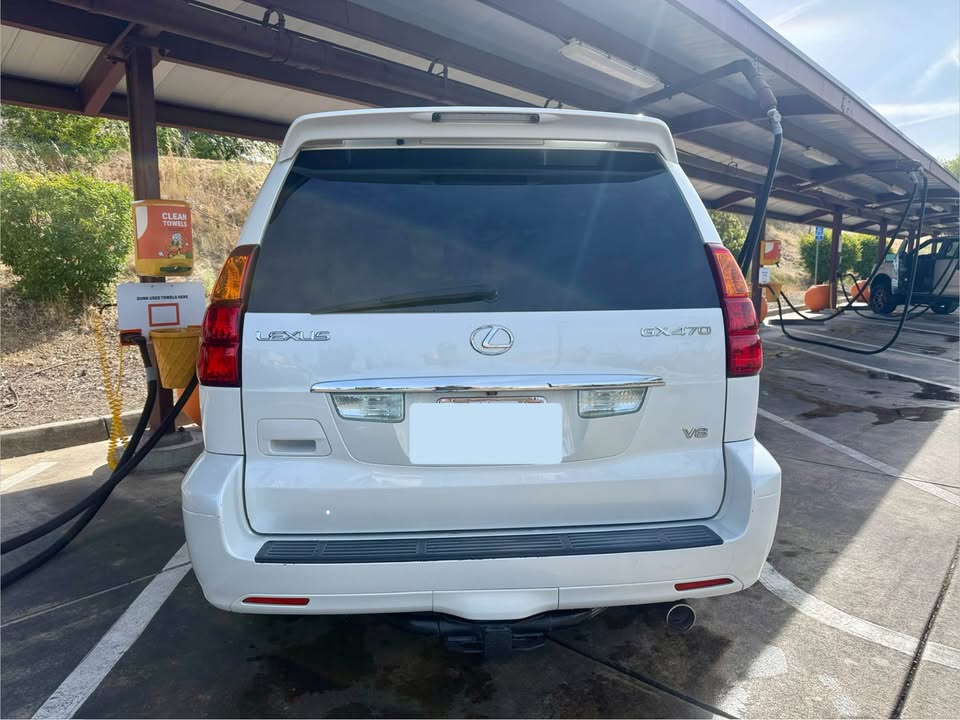 2005 Lexus GX · GX 470 Sport Utility 4D in El Dorado Hills, CA (photo 4) — photo 4