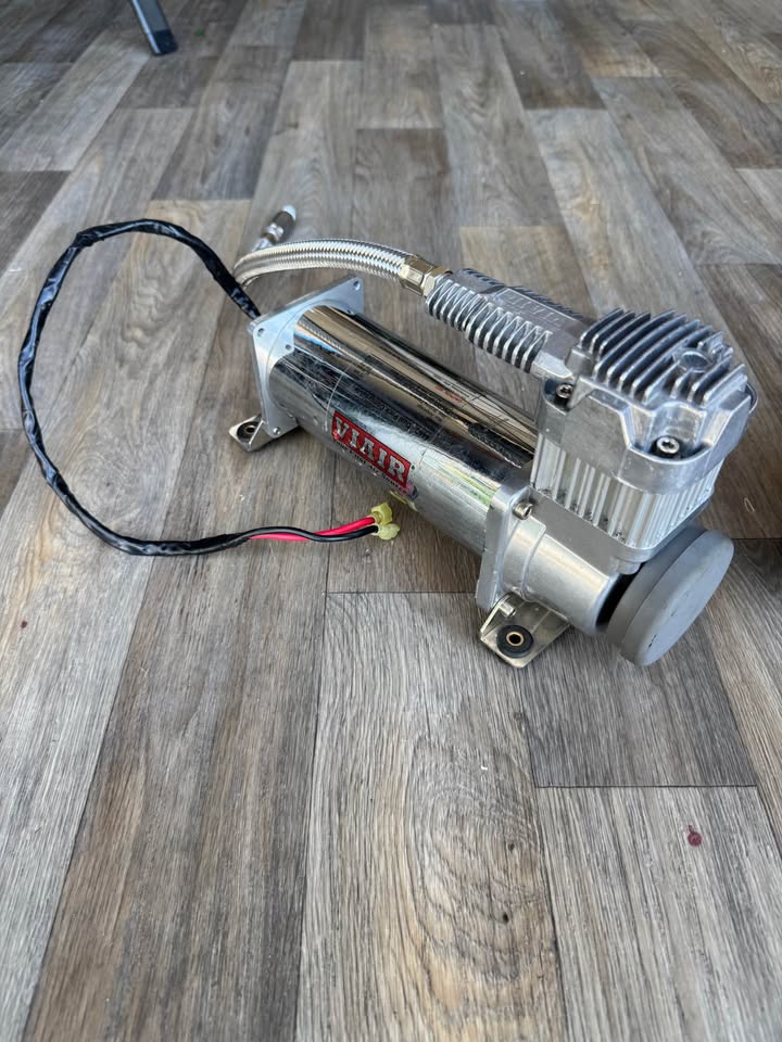 Viair Dual 444c Air Compressor (photo 3) — photo 3