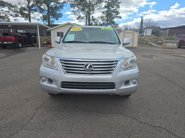 2010 Lexus LX 570 — photo 2