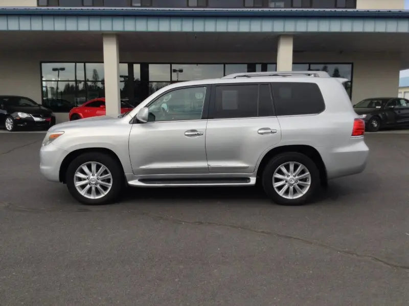 2009 Lexus LX 570 4WD w/3-Row in Deer Park, WA (photo 2) — photo 2