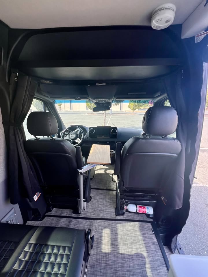 2022 Mercedes-Benz Storyteller Overland Stealth MODE 4x4 in Martinez, CA (photo 6) — photo 6