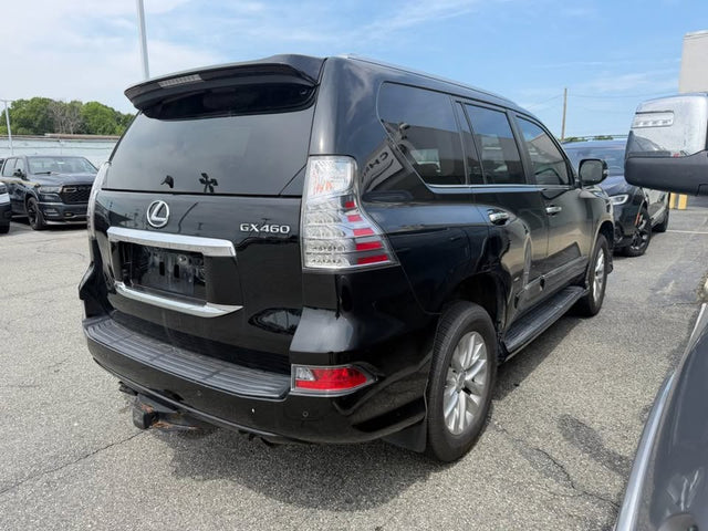 2016 Lexus GX460 — photo 2