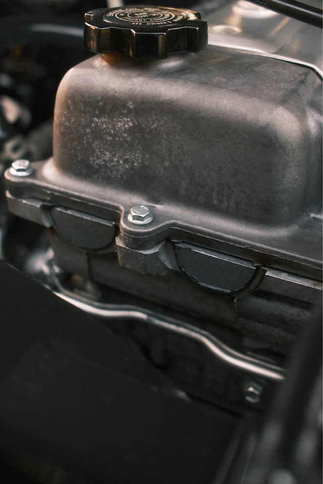 1994 Toyota Landcruiser · Sport Utility 4D in Tumwater, WA (photo 10) — photo 10