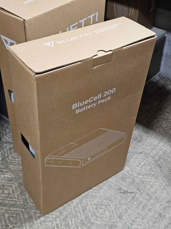 BLUETTI Fridge Power and BlueCell 200 Expansion - Fridge Backup Power - BRAND NEW in Longmont, CO (photo 10) — photo 10