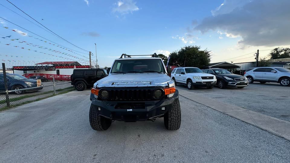 2007 Toyota FJ Cruiser · Sport Utility 2D in San Antonio, TX (photo 2) — photo 2