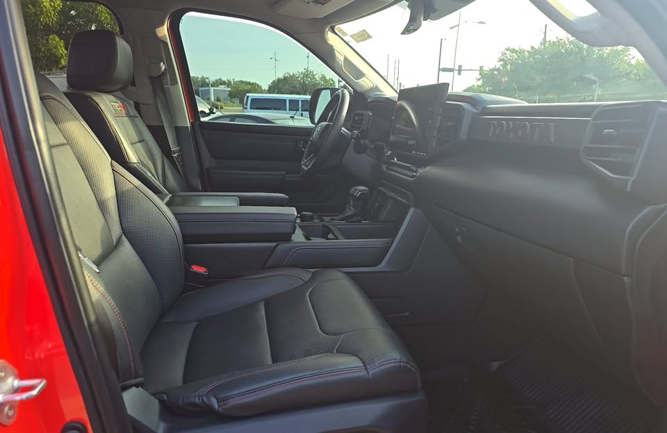 2023 Toyota Tundra TRD PRO (photo 9) — photo 9