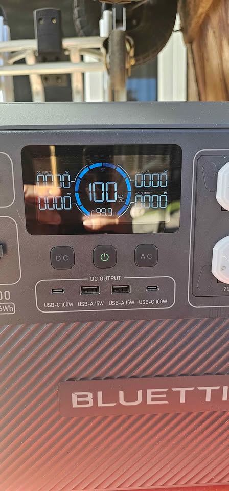 BLUETTI Elite 200 V2 Portable Power Station in Cerritos, CA (photo 7) — photo 7