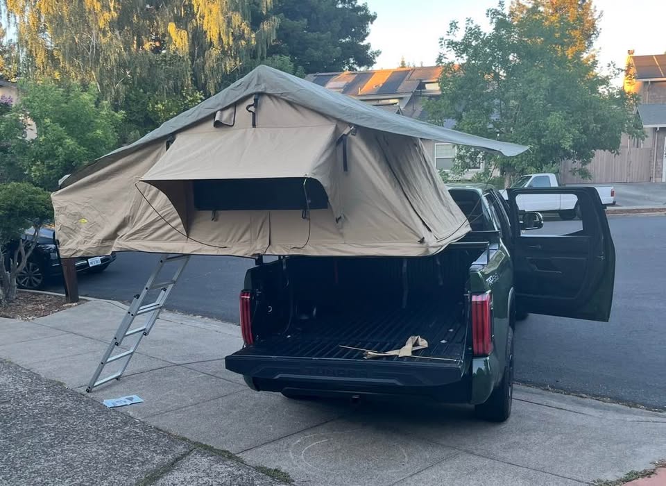 Smittybilt Overlander XL Roof Top Tent in Hayden, ID (photo 2) — photo 2