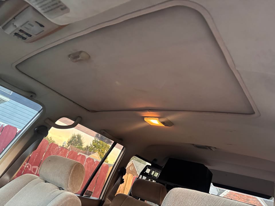 1994 Toyota Landcruiser · Heritage Edition Sport Utility 4D (photo 12) — photo 12