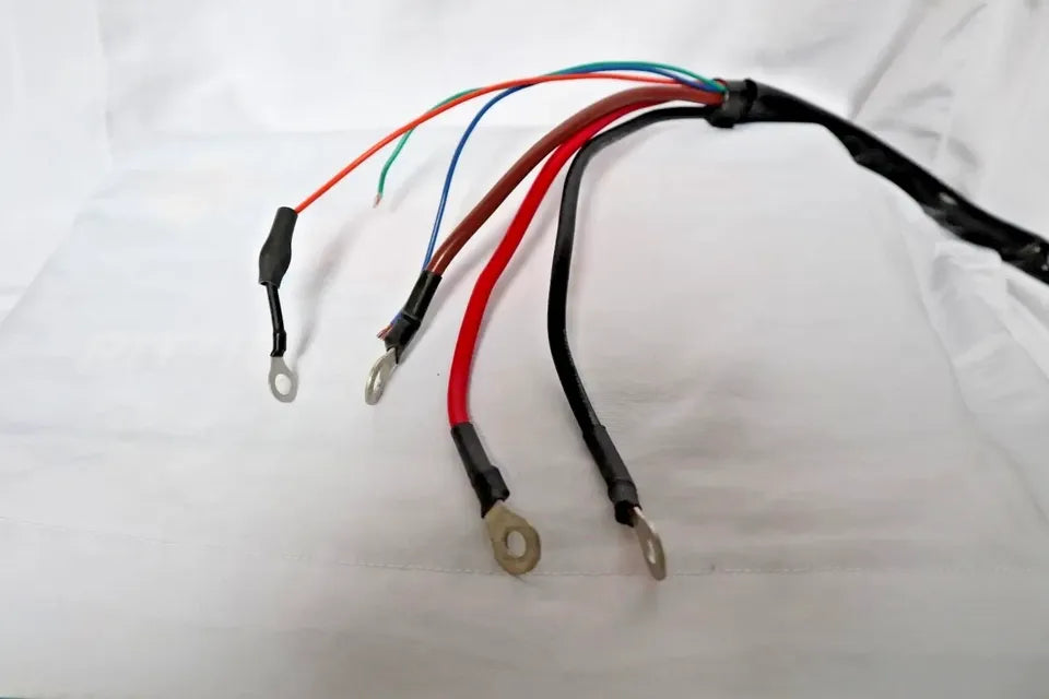 Redarc BCDC1240 12V 40A DC/DC 3-Stage Battery Charger in Ottawa, ON (photo 8)