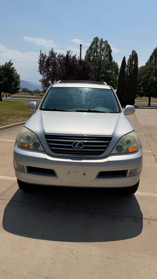 2003 Lexus GX · GX 470 Sport Utility 4D (photo 10) — photo 10
